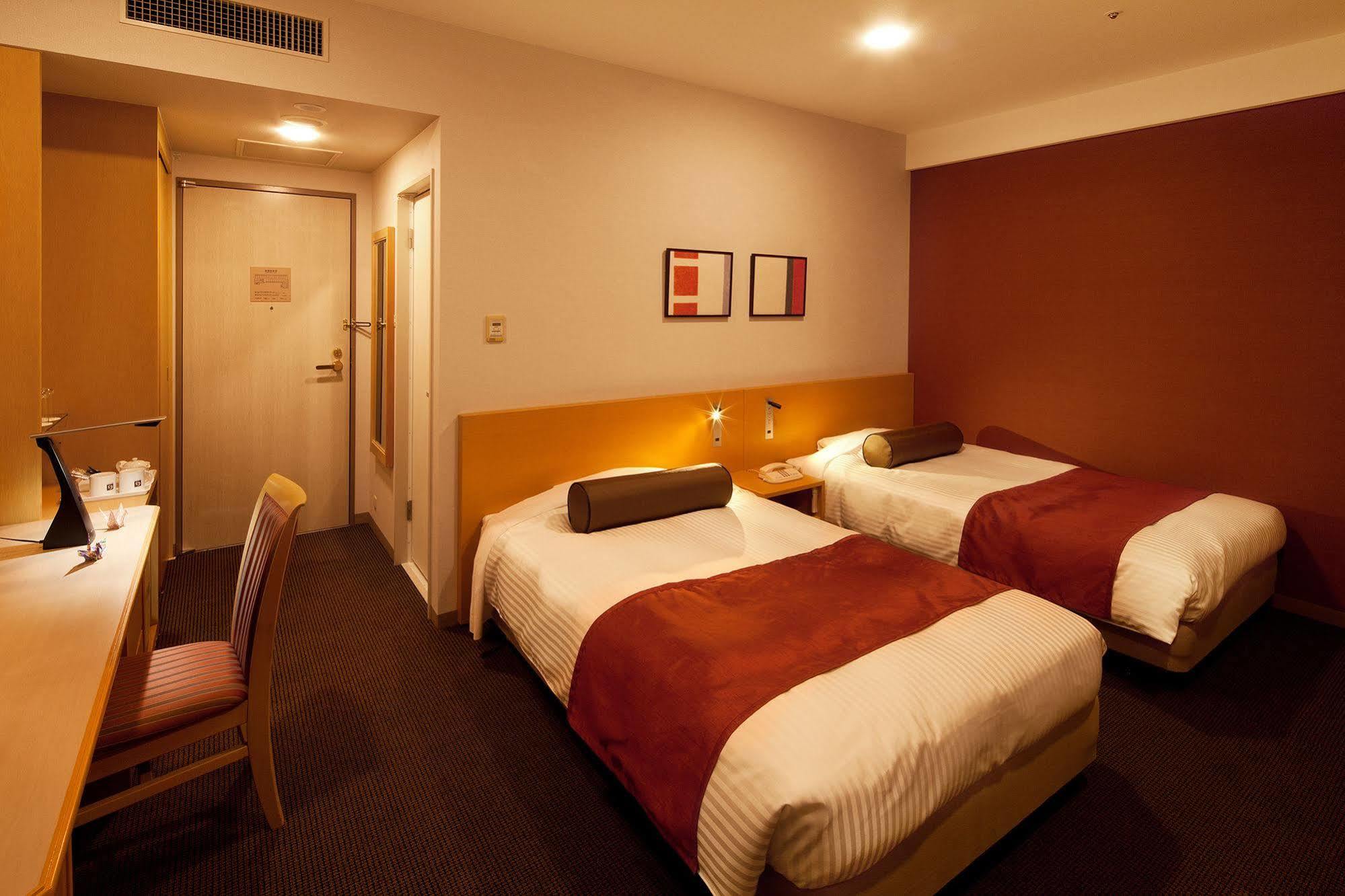 Ueda Tokyu Rei Hotel Exterior photo