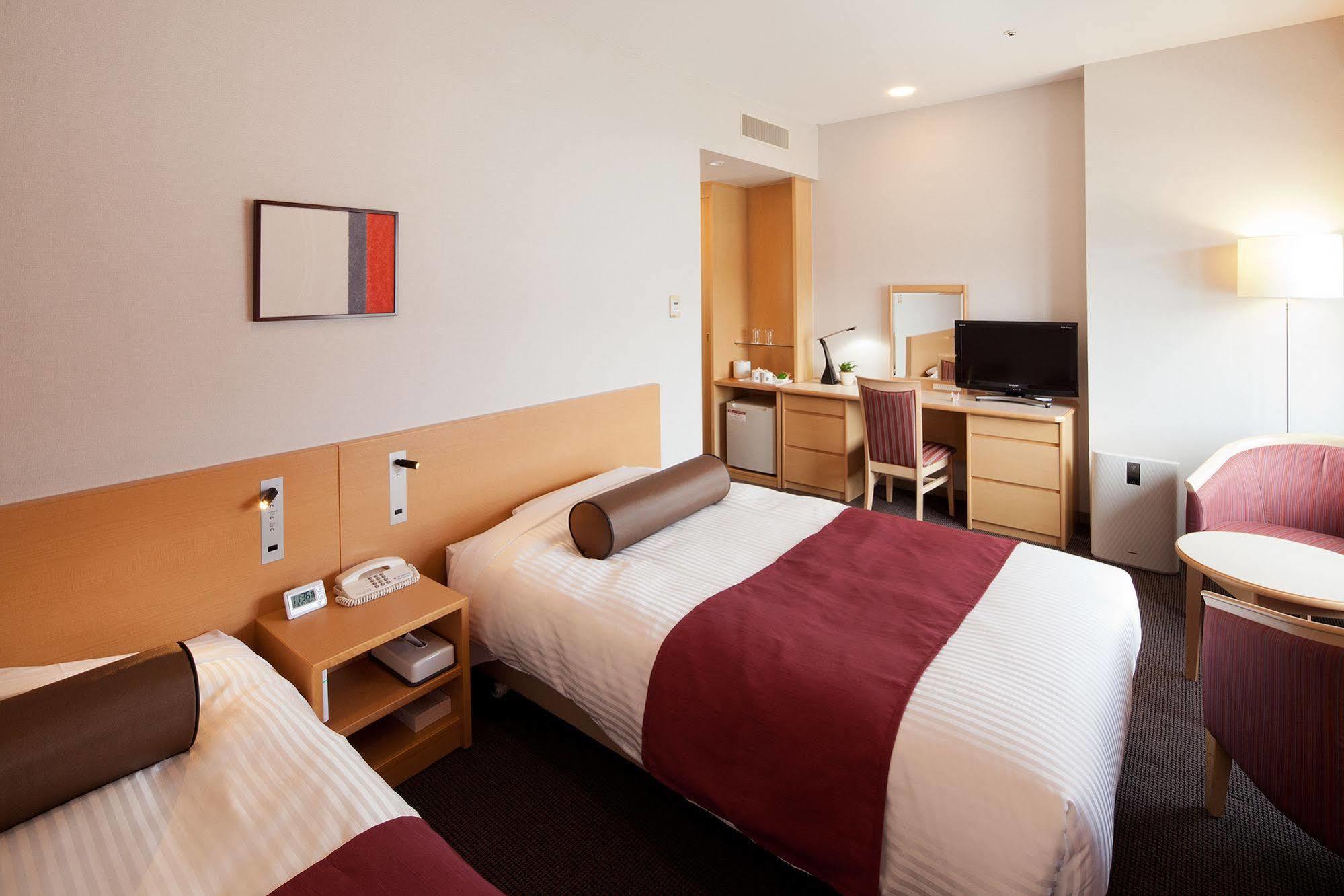 Ueda Tokyu Rei Hotel Exterior photo